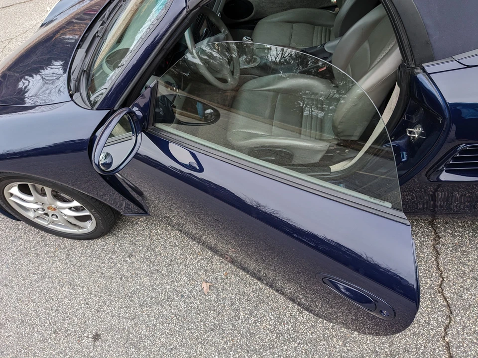 2003 Porsche 986 Boxster - Image 14 of 31