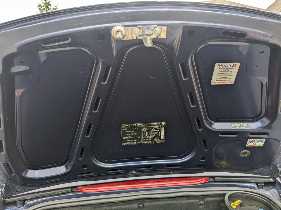 2003 Porsche 986 Boxster - Image 28 of 31