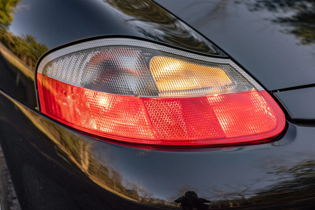 2003 Porsche 986 Boxster S - Image 21 of 31