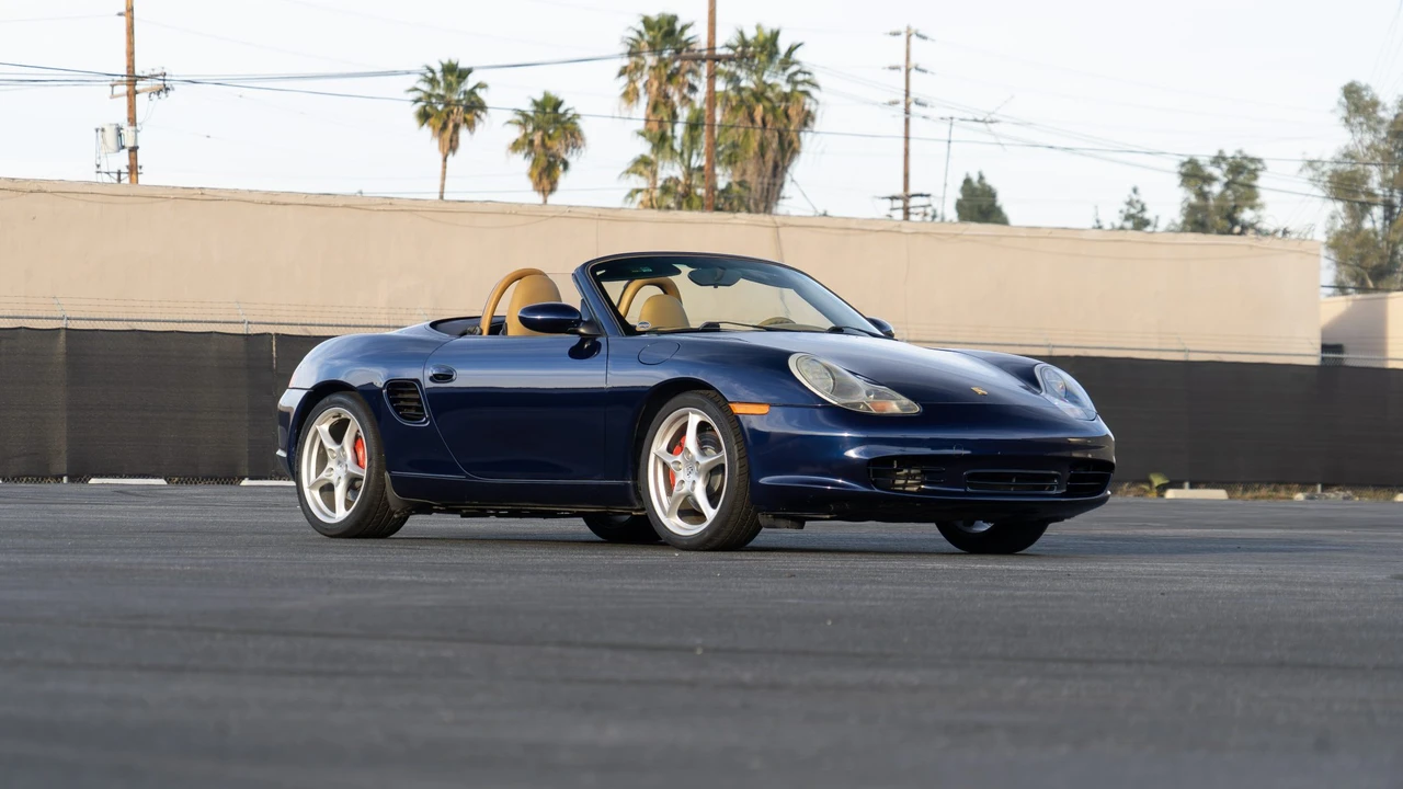 2003 Porsche 986 Boxster S - Image 16 of 31