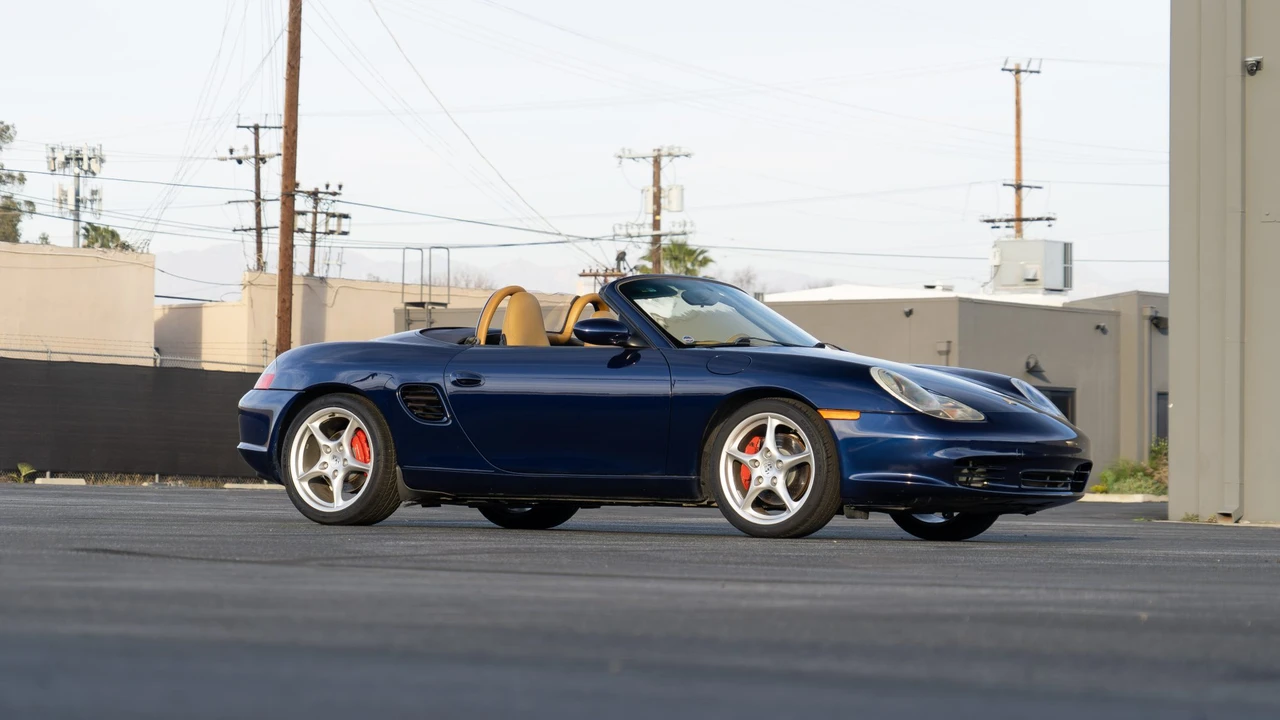 2003 Porsche 986 Boxster S - Image 15 of 31