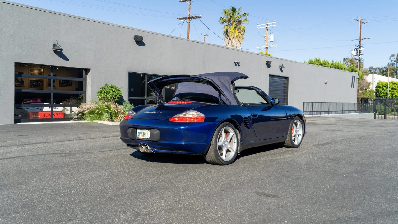 2003 Porsche 986 Boxster S - Image 24 of 31