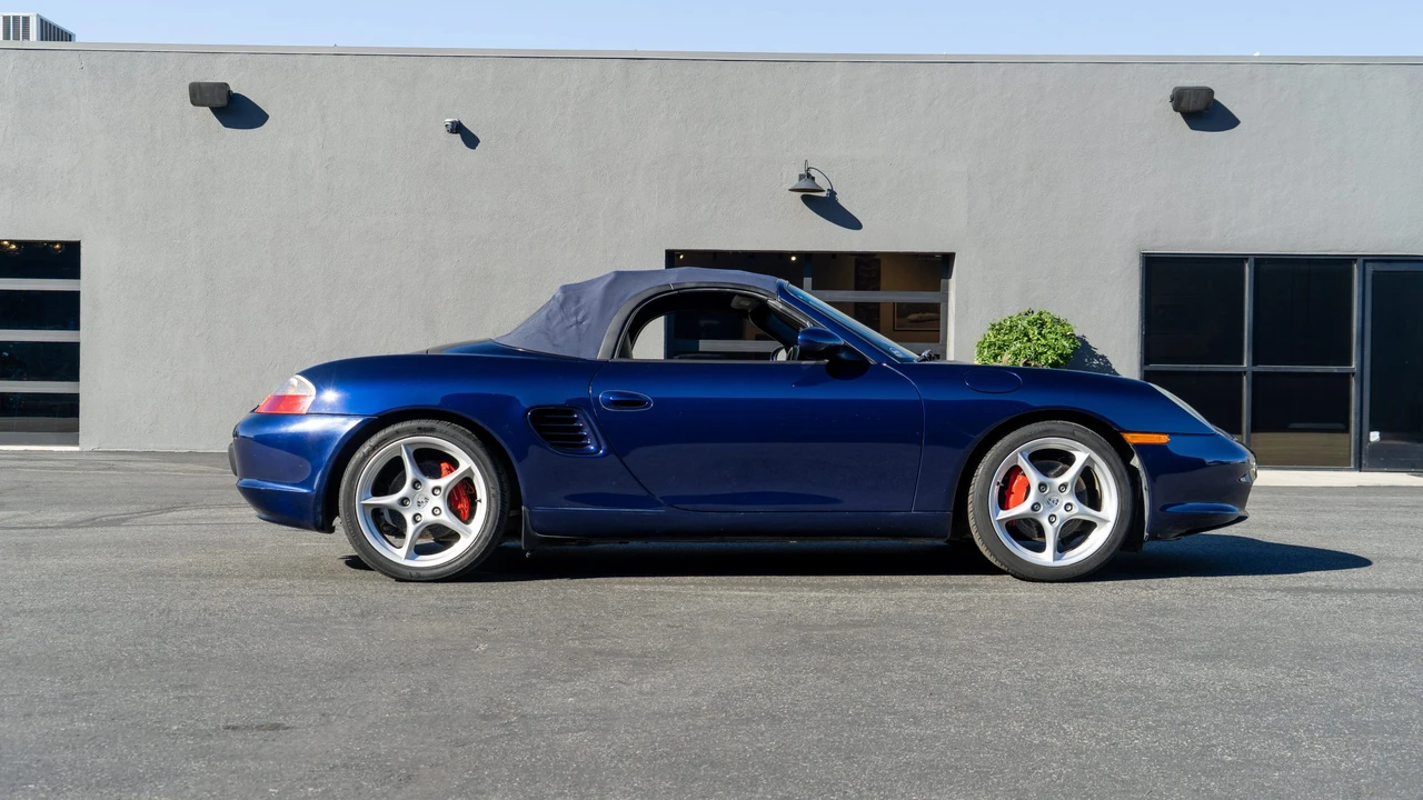 2003 Porsche 986 Boxster S - Image 26 of 31
