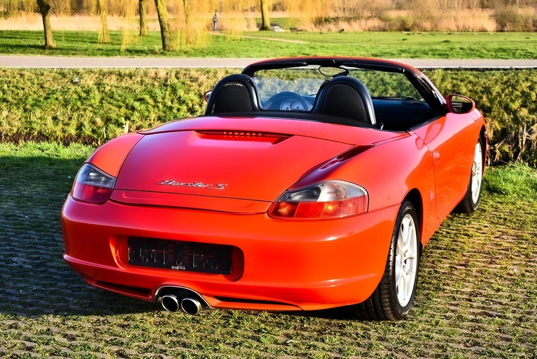 2003 Porsche 986 Boxster S - Image 16 of 31