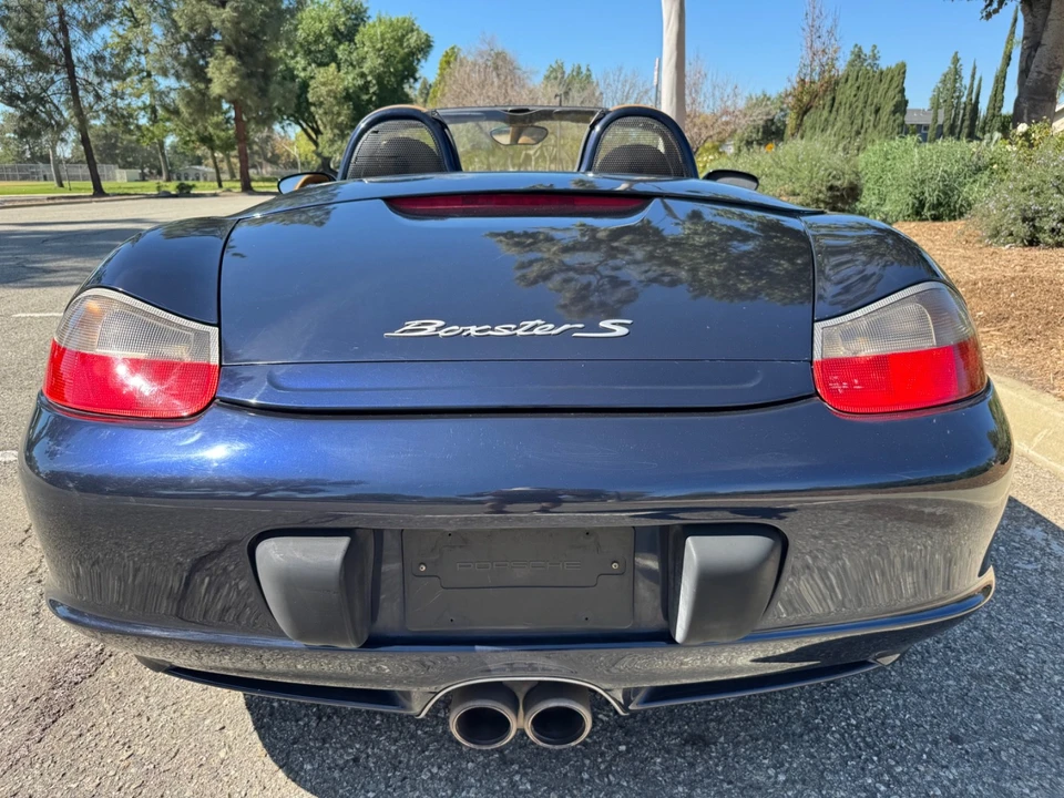 2003 Porsche - Image 26 of 30