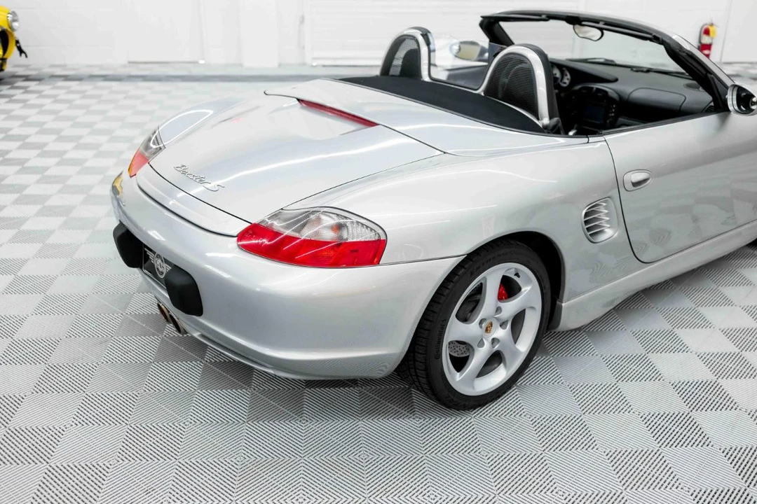 2003 Porsche 986 Boxster S - Image 24 of 31