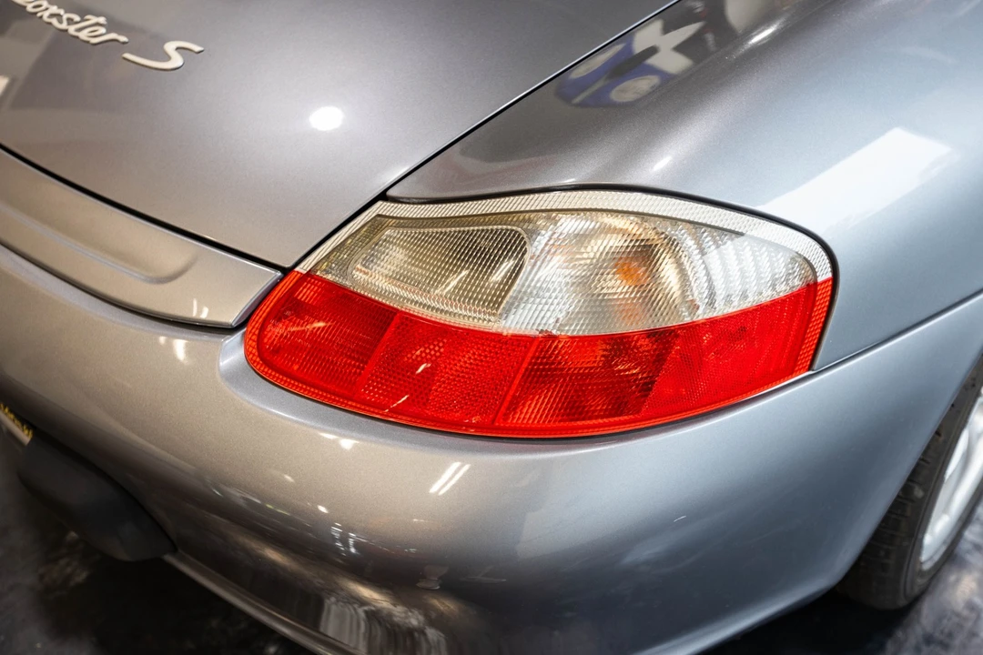 2003 Porsche 986 Boxster S - Image 15 of 31