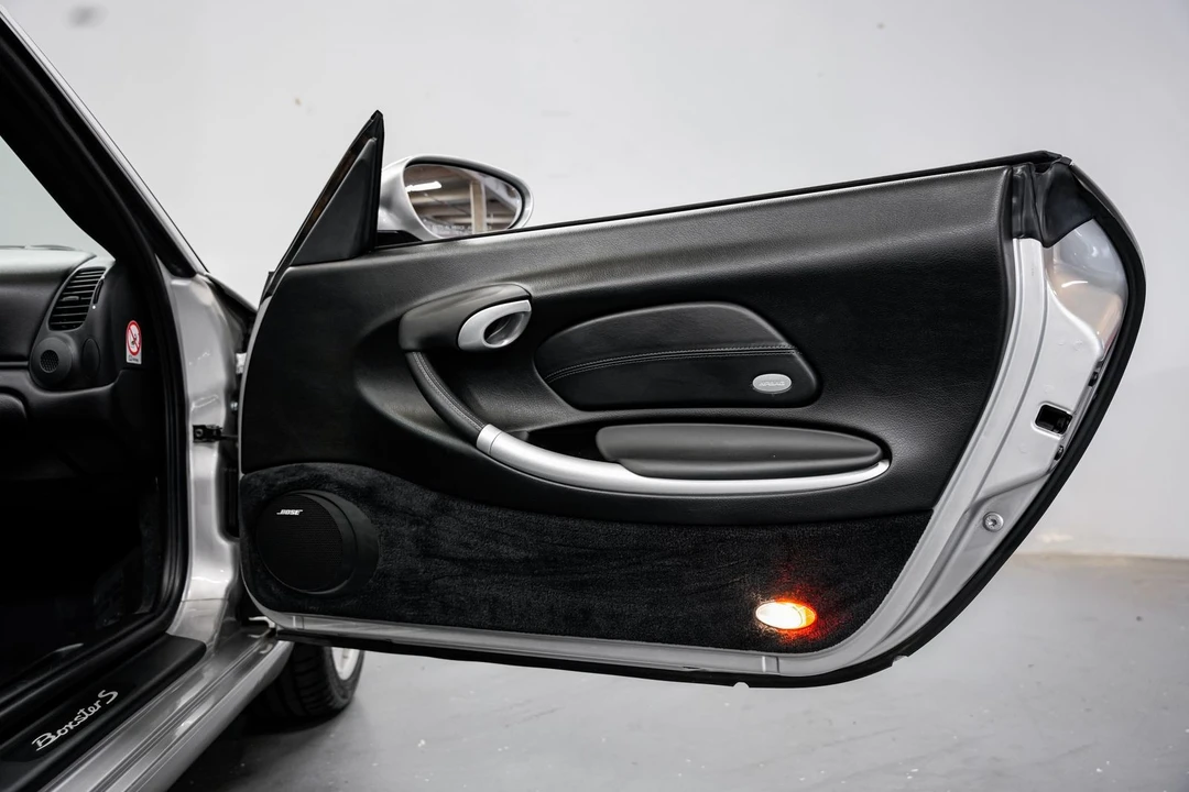 2003 Porsche 986 Boxster S - Image 24 of 31