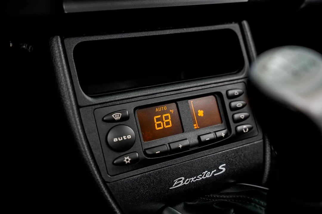 2003 Porsche 986 Boxster S - Image 13 of 31