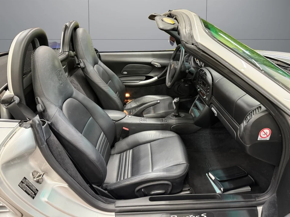 2003 Porsche 986 Boxster S - Image 17 of 24