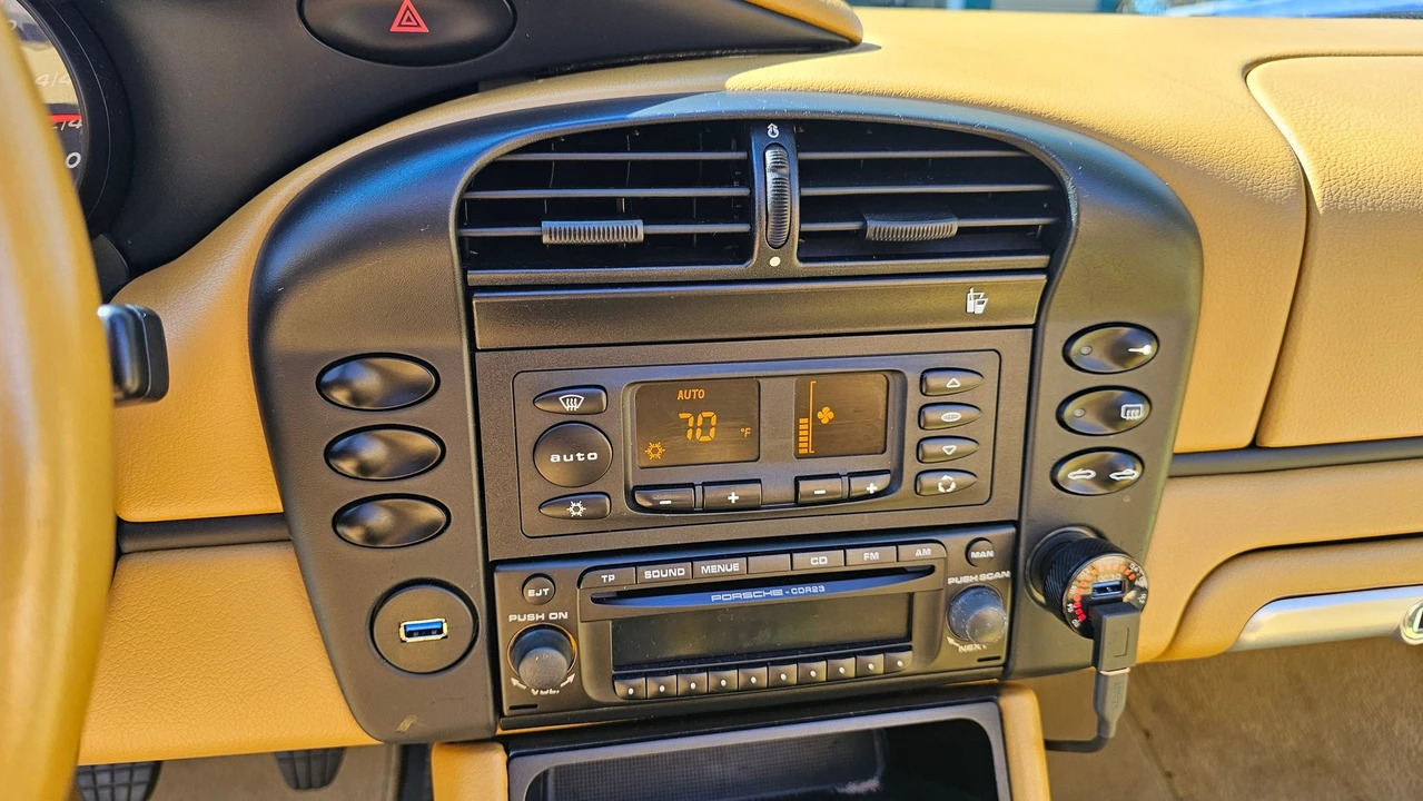 2003 Porsche 986 Boxster - Image 17 of 26