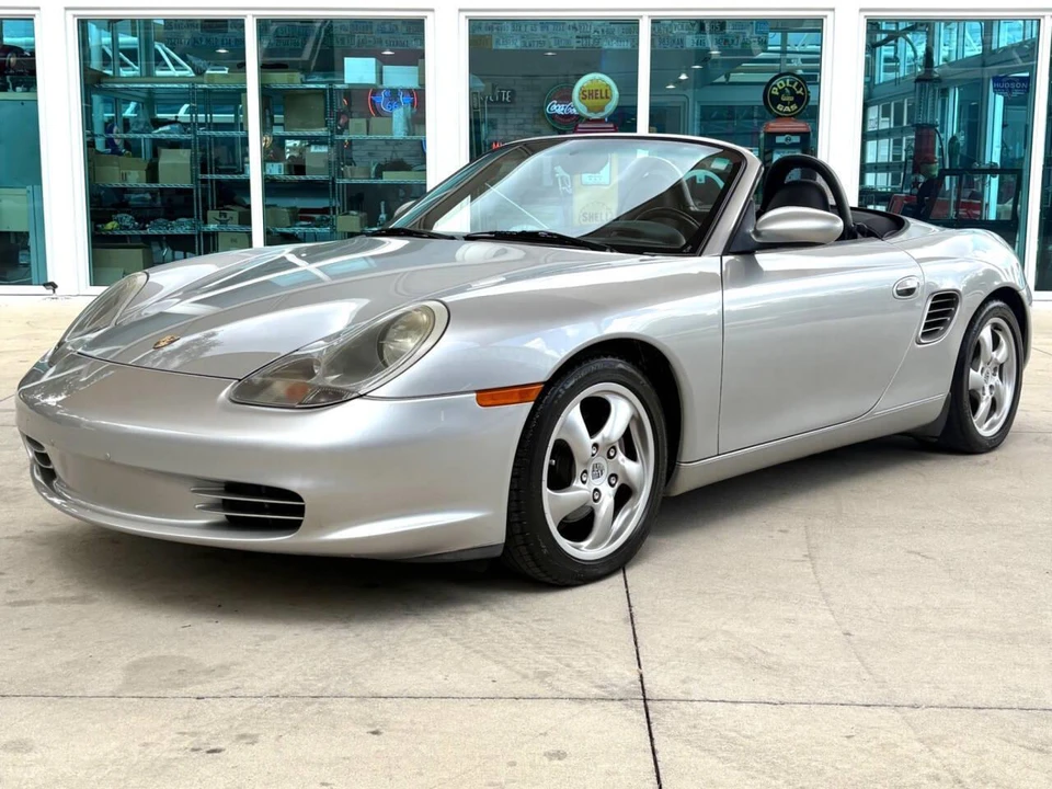 2003 Porsche 986 Boxster - Image 11 of 31