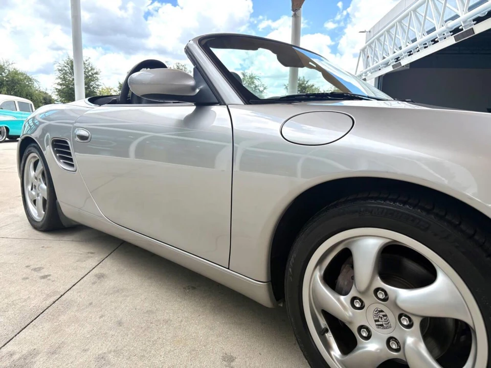 2003 Porsche 986 Boxster - Image 18 of 31