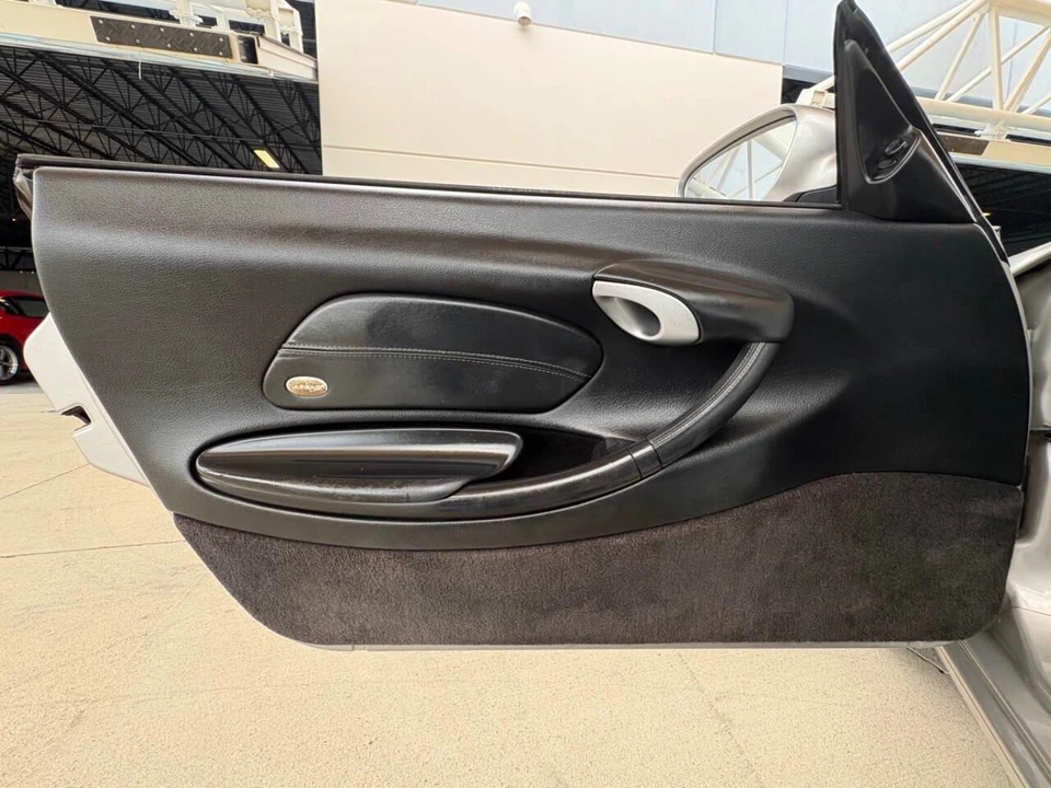 2003 Porsche 986 Boxster - Image 28 of 31
