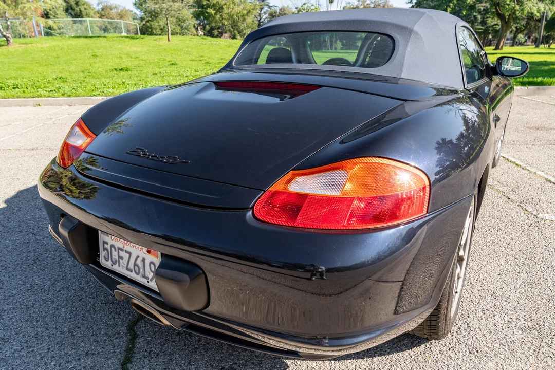 2003 Porsche 986 Boxster - Image 16 of 31