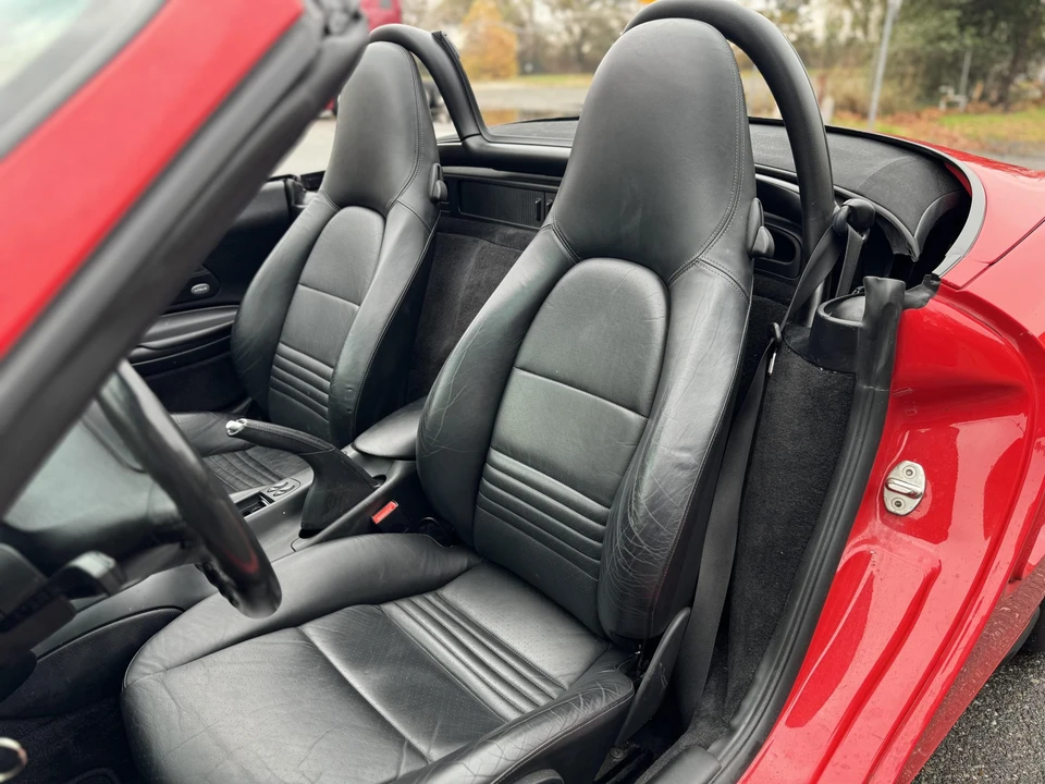2003 Porsche 986 Boxster - Image 27 of 31