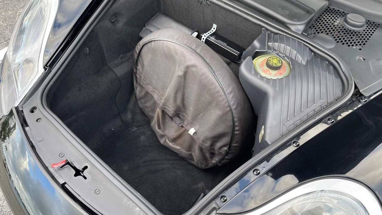 2003 Porsche 986 Boxster - Image 16 of 23