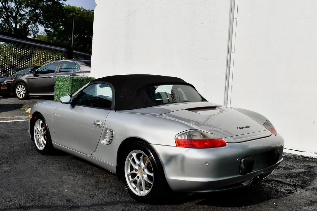 2003 Porsche 986 Boxster - Image 24 of 31