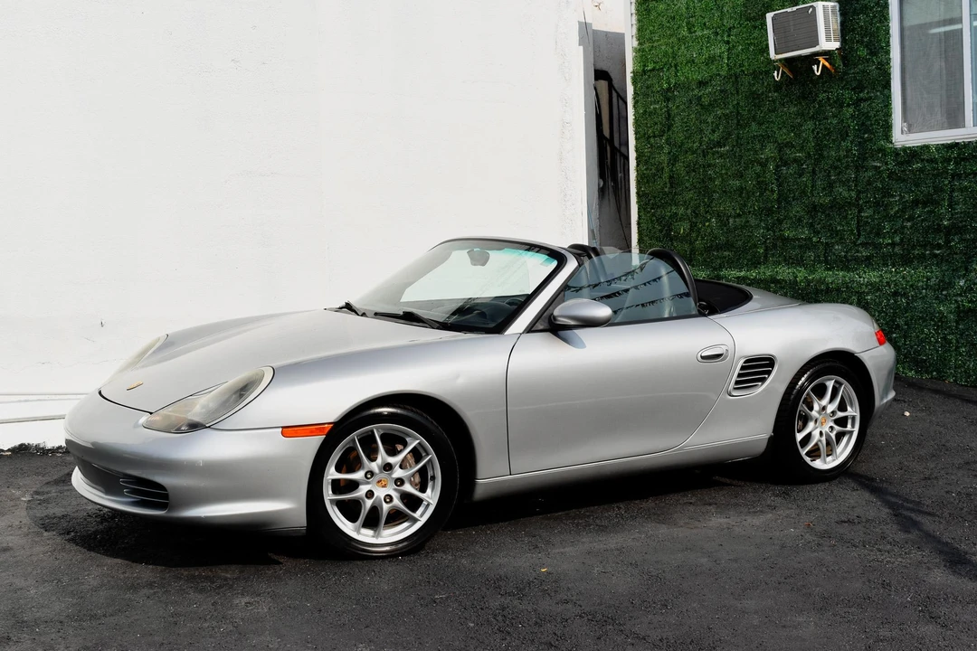 2003 Porsche 986 Boxster - Image 11 of 31