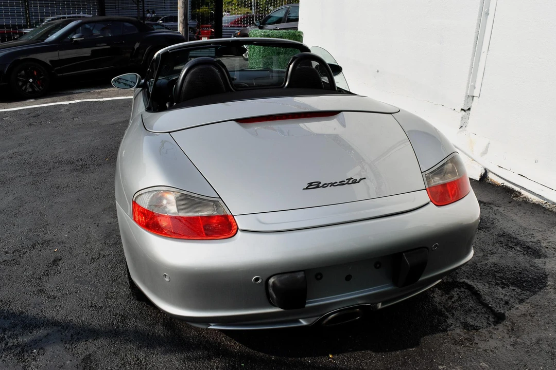 2003 Porsche 986 Boxster - Image 28 of 31