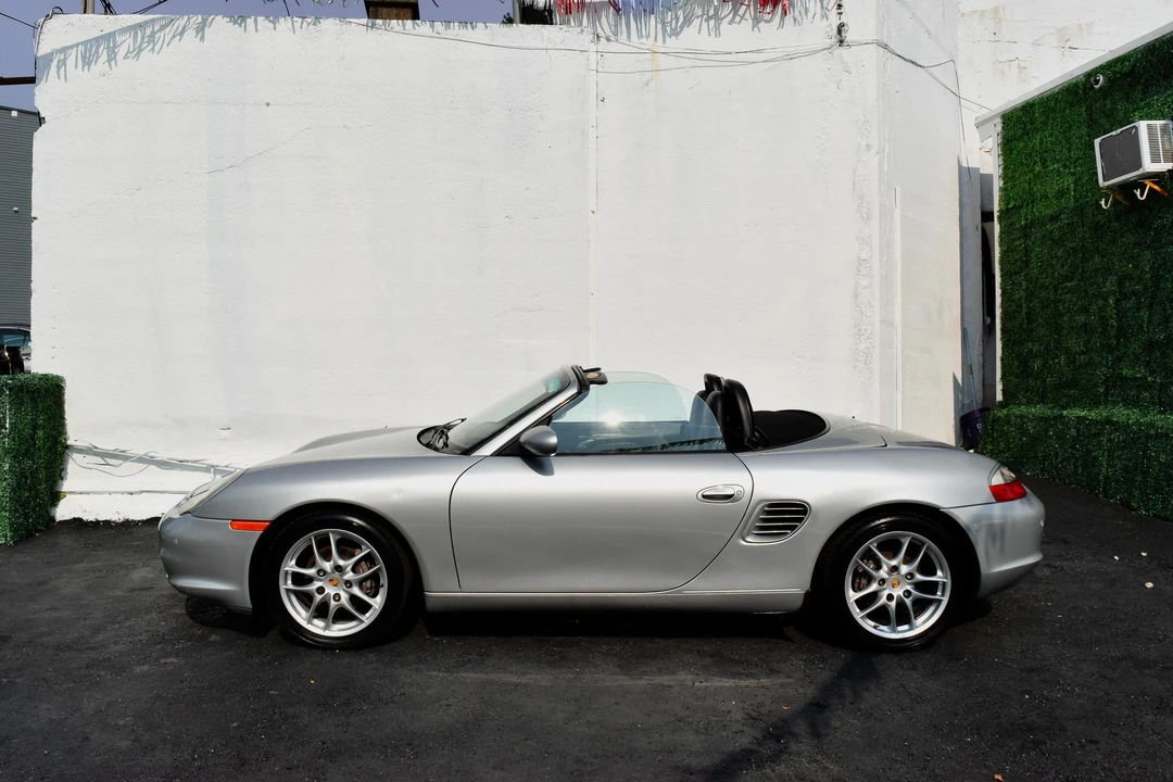 2003 Porsche 986 Boxster - Image 16 of 31
