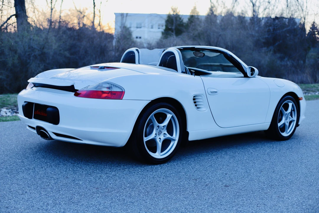 2003 Porsche 986 Boxster - Image 17 of 31