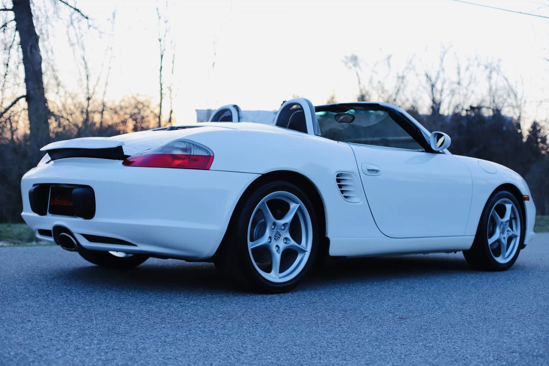2003 Porsche 986 Boxster - Image 16 of 31