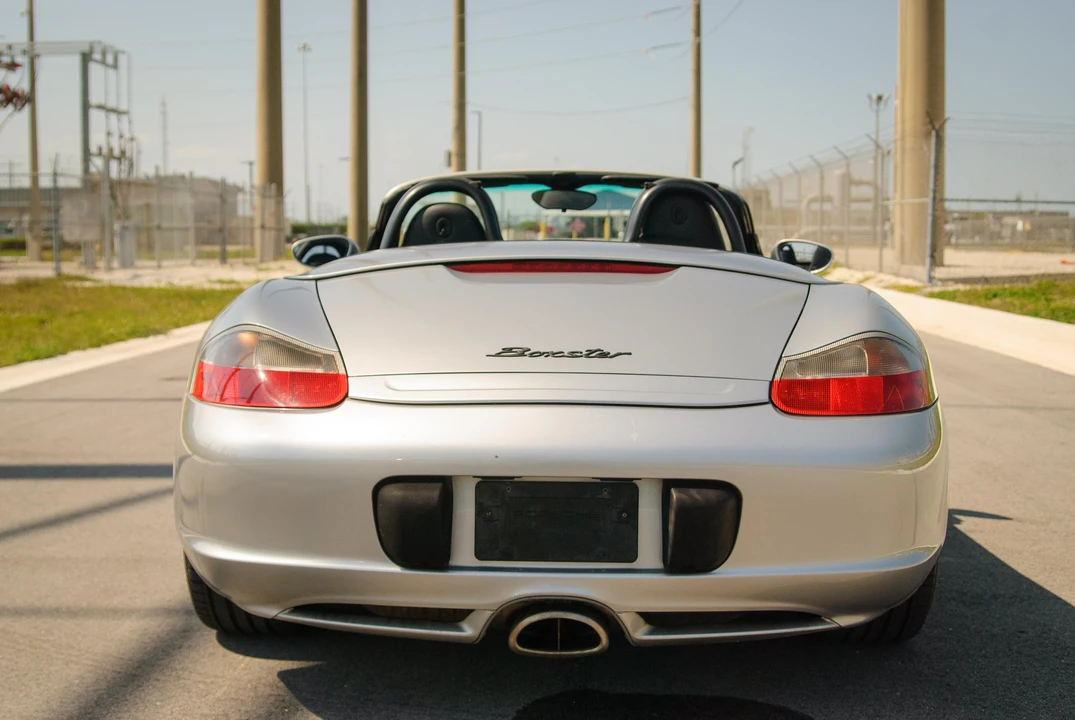 2003 Porsche 986 Boxster - Image 22 of 31