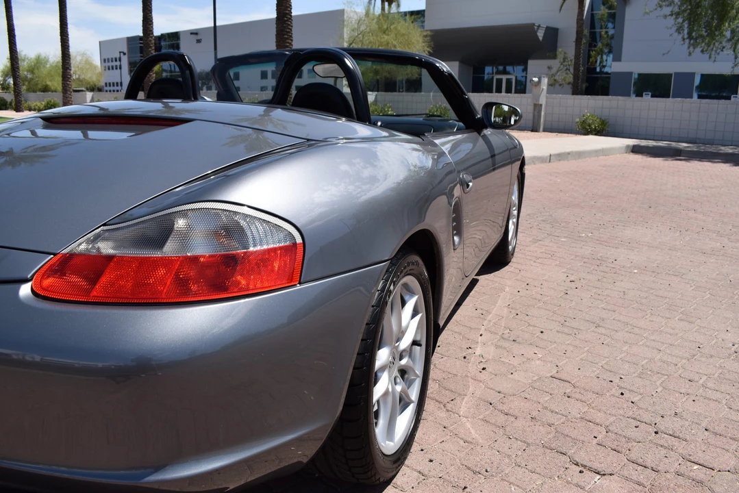 2003 Porsche 986 Boxster - Image 17 of 31