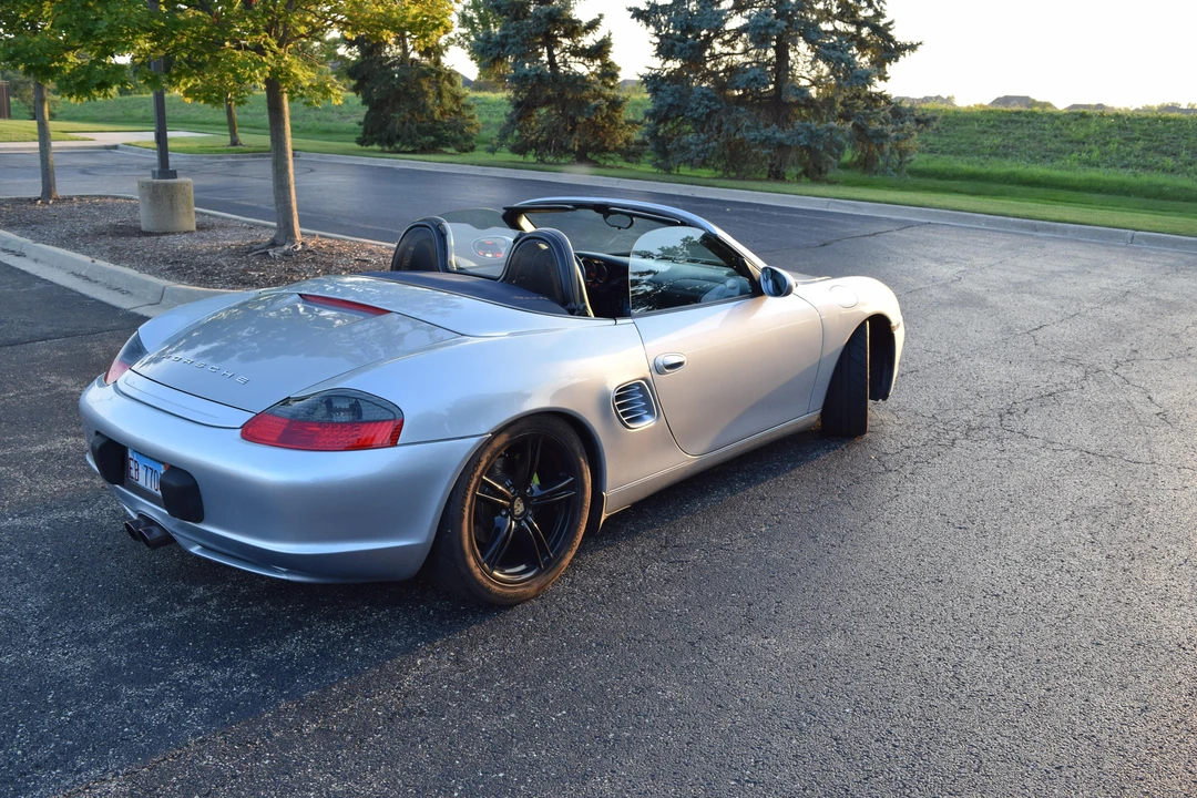 2003 Porsche 986 Boxster - Image 10 of 31