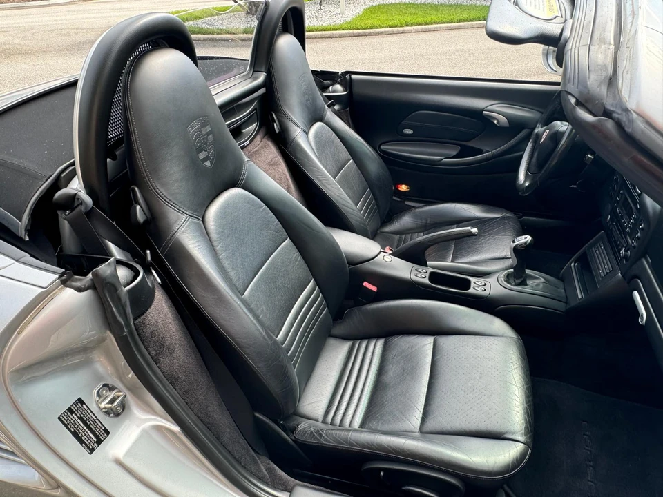 2003 Porsche 986 Boxster - Image 28 of 31