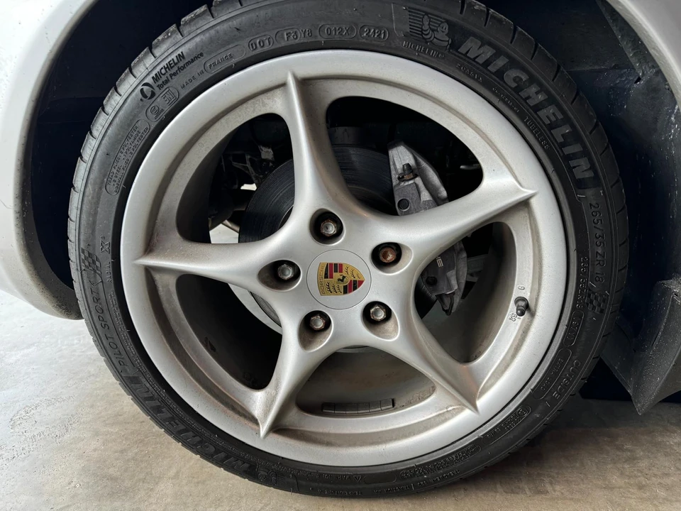 2003 Porsche 986 Boxster - Image 24 of 31