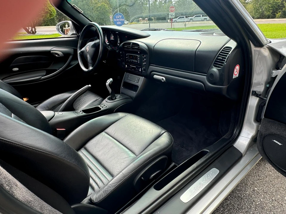 2003 Porsche 986 Boxster - Image 29 of 31