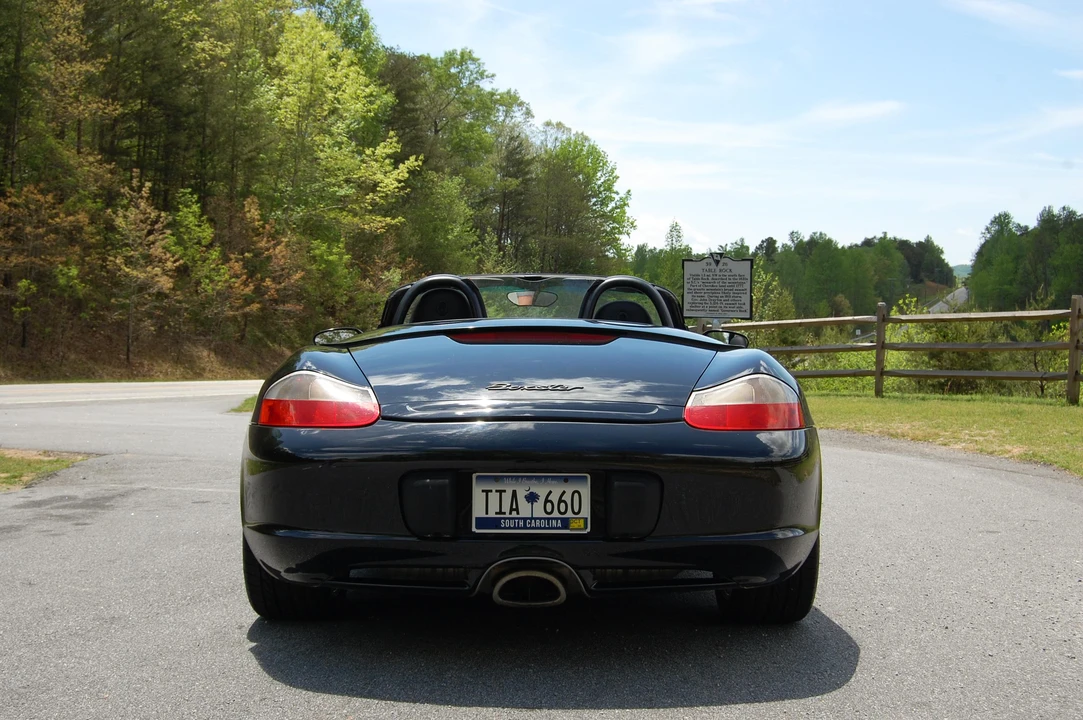 2003 Porsche 986 Boxster - Image 17 of 31