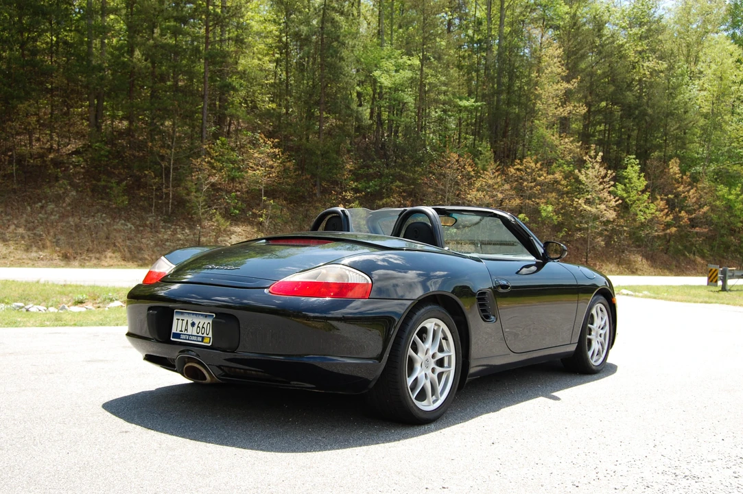 2003 Porsche 986 Boxster - Image 19 of 31