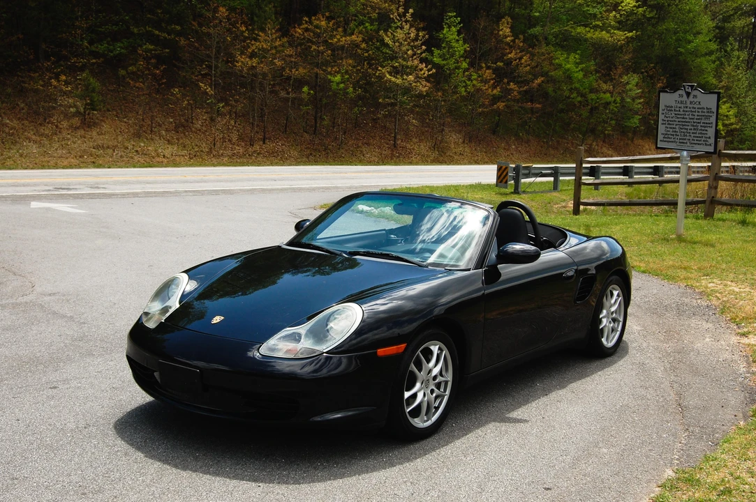 2003 Porsche 986 Boxster - Image 8 of 31