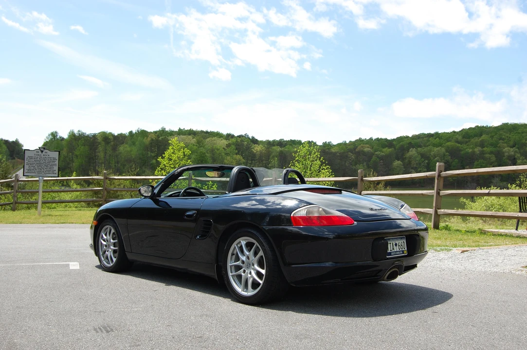 2003 Porsche 986 Boxster - Image 15 of 31