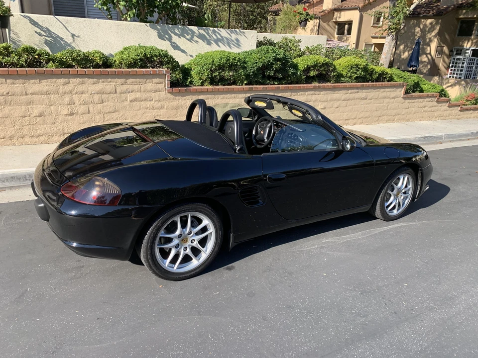 2003 Porsche 986 Boxster - Image 24 of 31