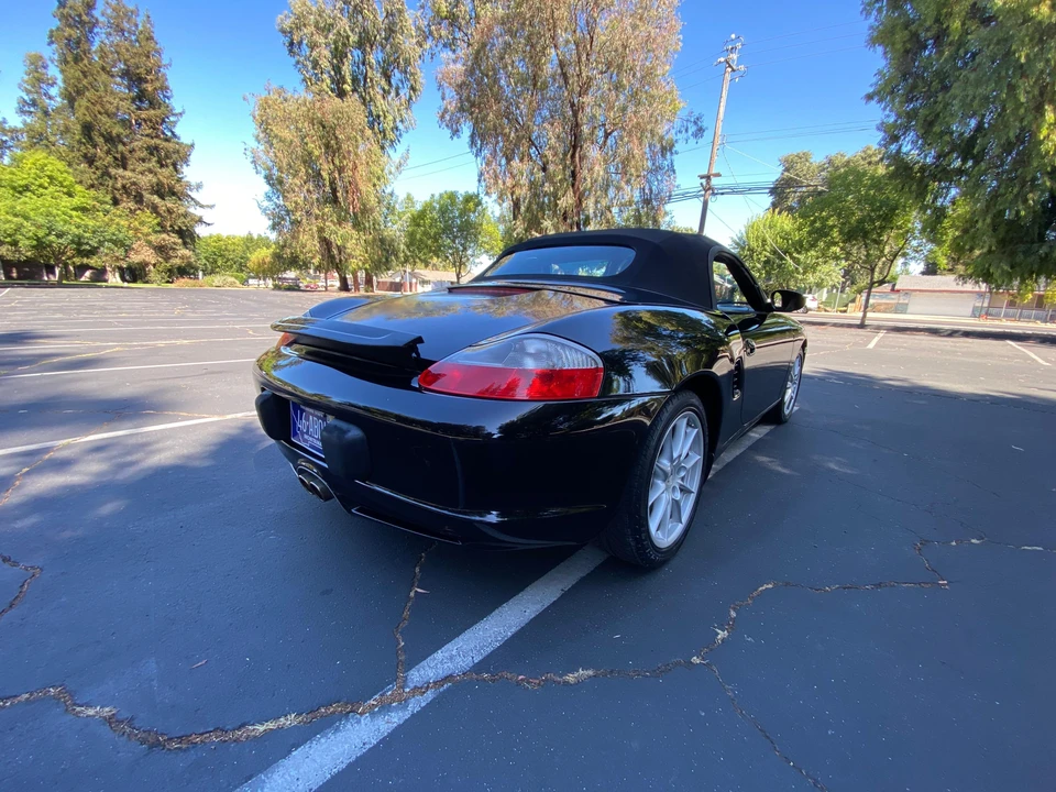 2003 Porsche 986 Boxster - Image 17 of 31