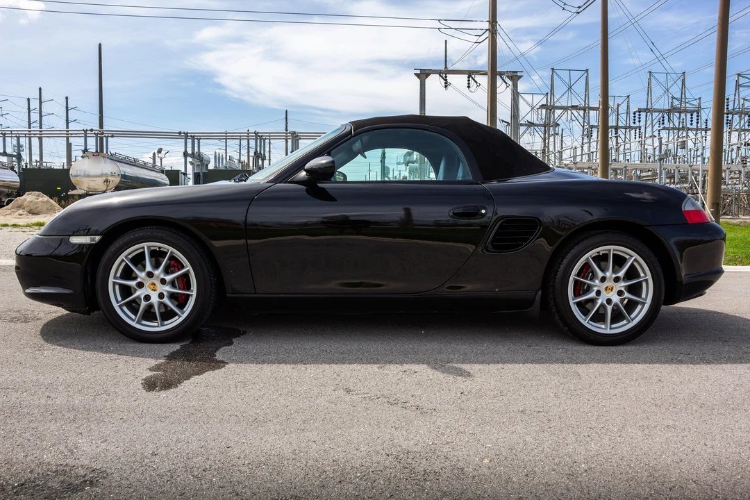 2003 Porsche 986 Boxster - Image 24 of 31