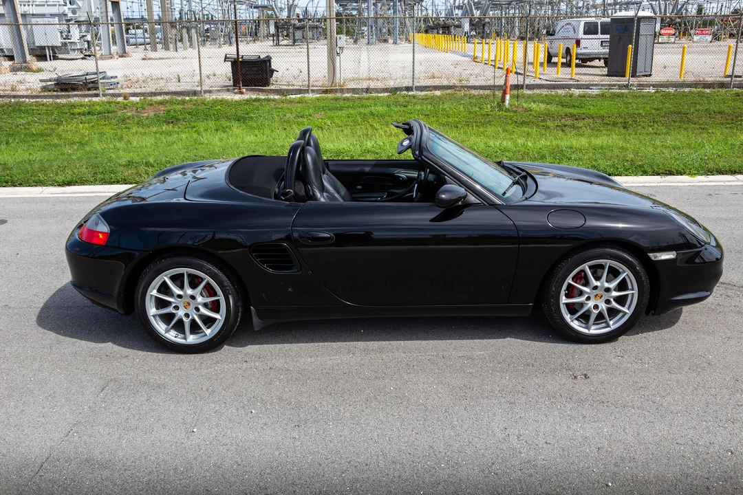 2003 Porsche 986 Boxster - Image 17 of 31