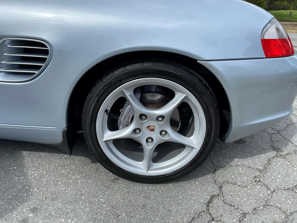 2003 Porsche 986 Boxster - Image 27 of 31