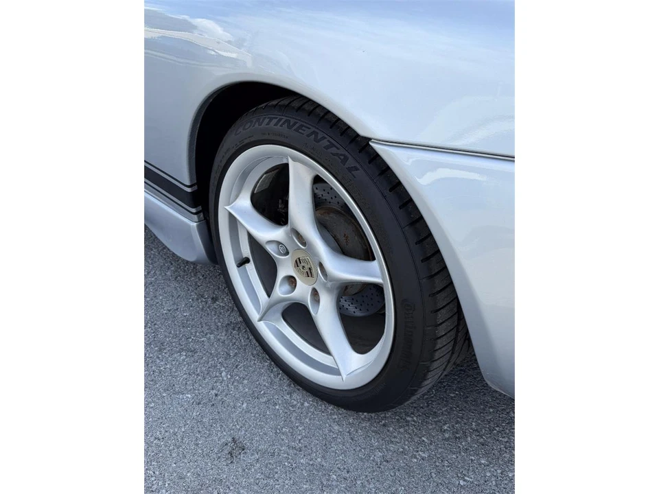 2003 Porsche Carrera GT - Image 24 of 31