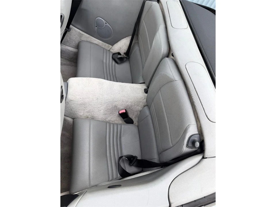 2003 Porsche Carrera GT - Image 29 of 31