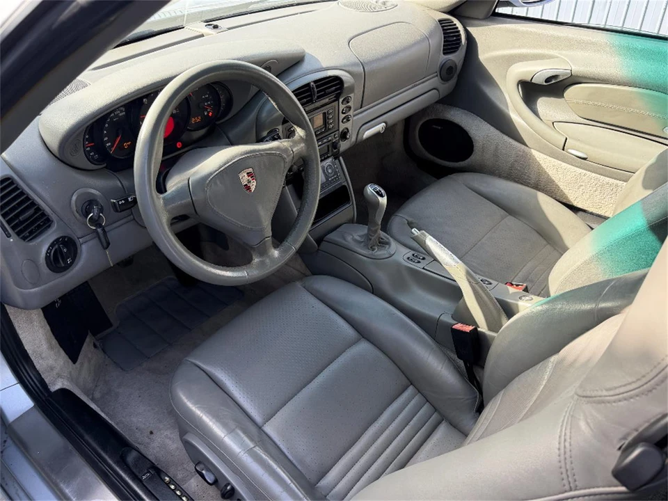 2003 Porsche 996 Carrera - Image 16 of 31