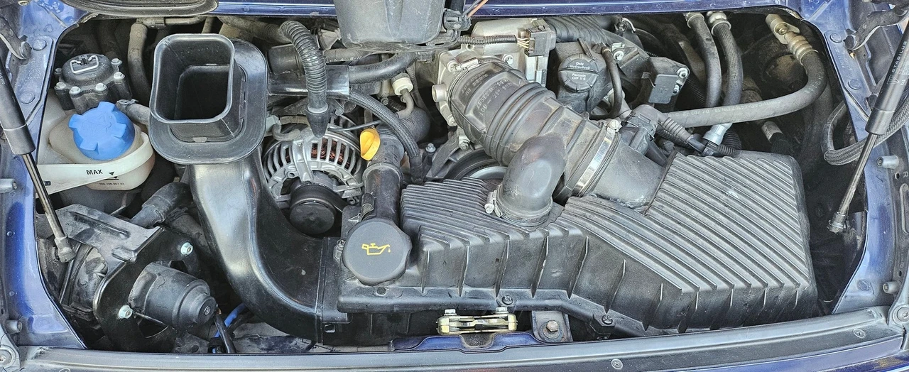 2003 Porsche 996 Carrera 4S - Image 20 of 27