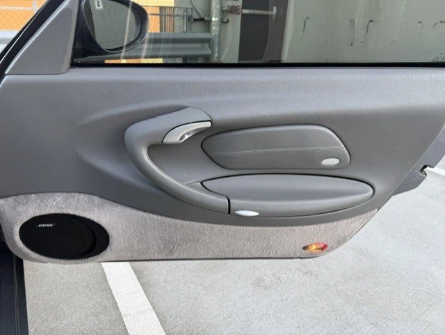 2003 Porsche Carrera GT - Image 14 of 20