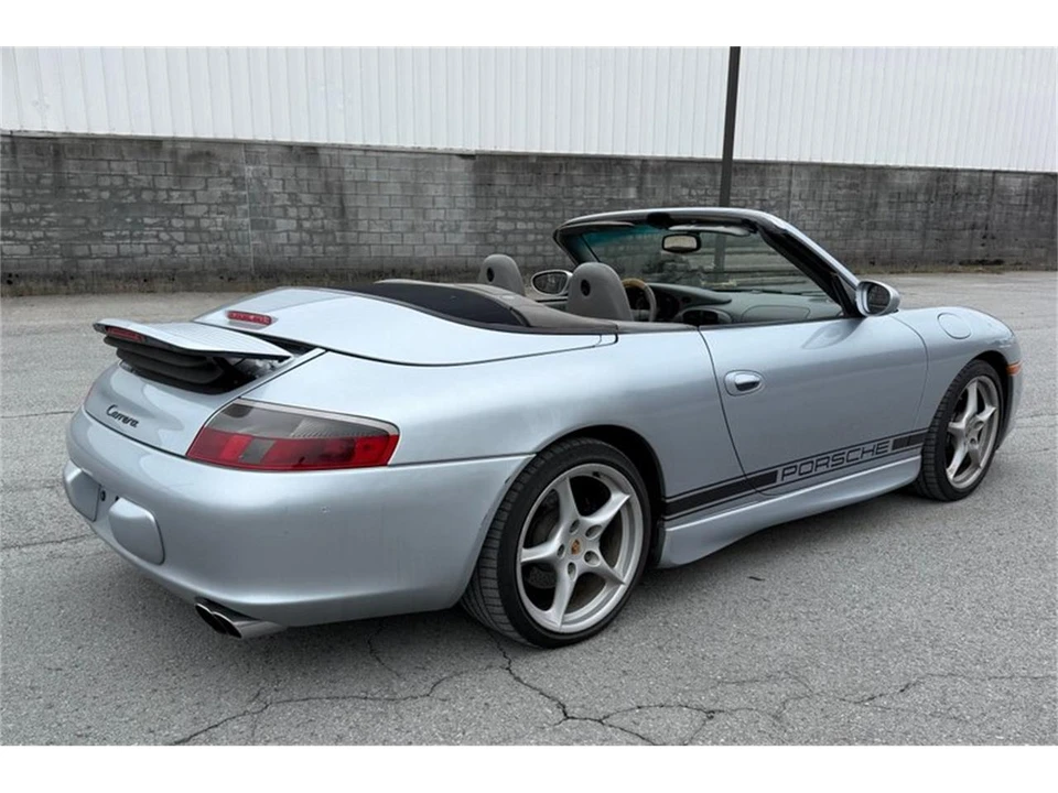 2003 Porsche 996 Carrera - Image 12 of 18