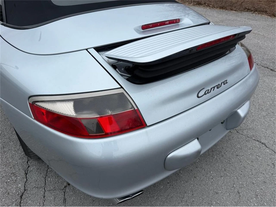 2003 Porsche 996 Carrera - Image 10 of 18