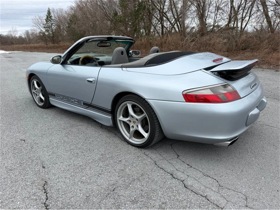 2003 Porsche 996 Carrera - Image 13 of 18